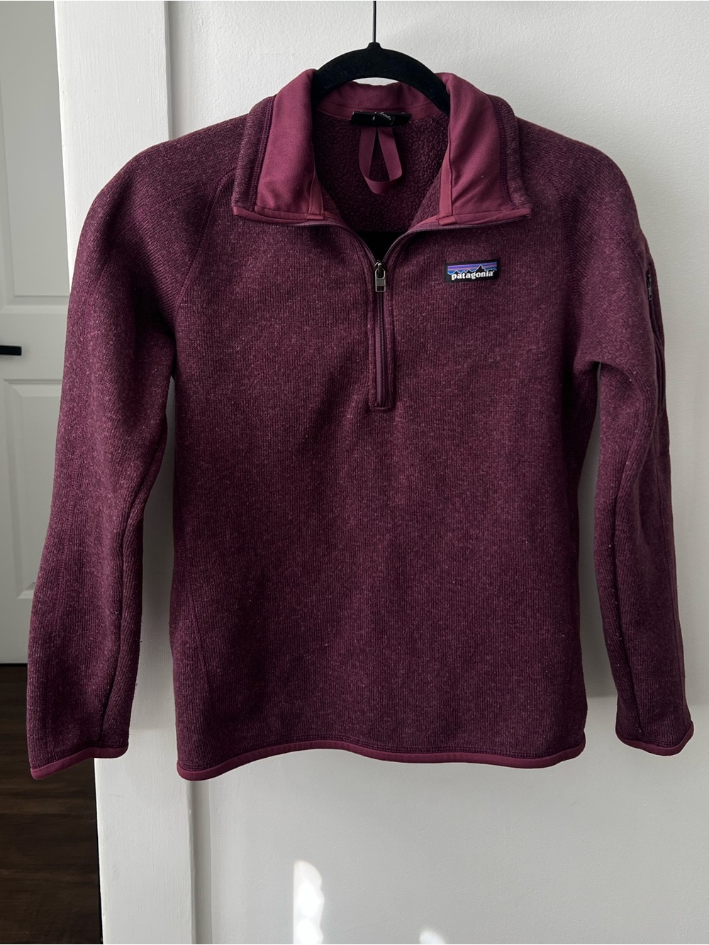 Patagonia Women's Plum Quarter-Zip Fleece Pullover